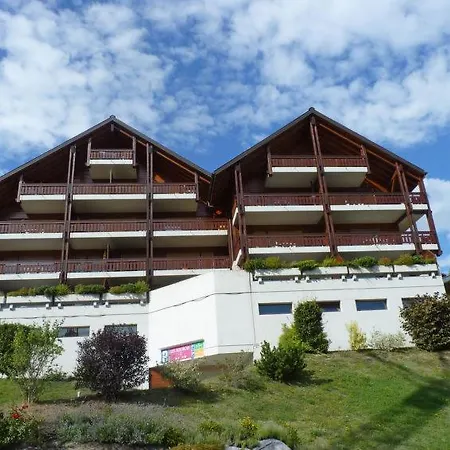 Sleeps 5 Pool Wifi Ovronnaz